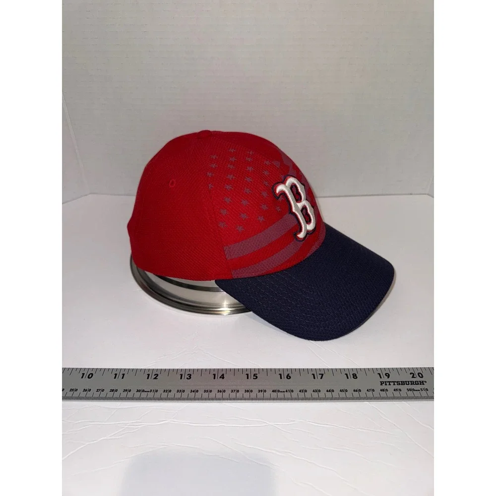 New Era 39THIRTY Boston Red Sox Hat Mens Medium-Large Red Blue Stars Stripes Cap